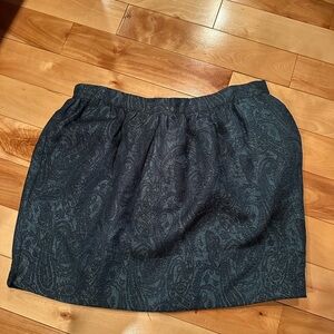 Elegant Forest Green Paisley Skirt
